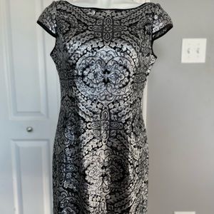Adrianna Papell Sequin Black Silver Dress Sz 8P